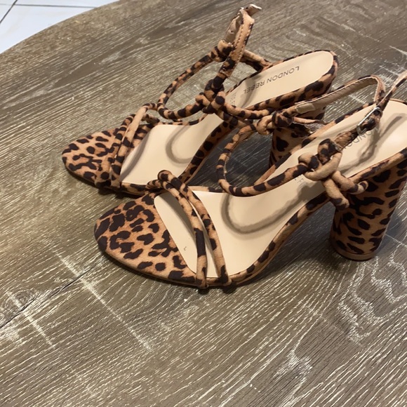 London Rebel wide fit strappy block heel Size 7 - Picture 4 of 11